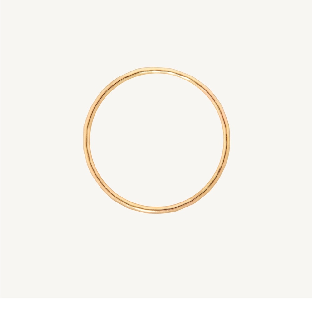 Catbird Classic Hammered Gold Ring Size 5 - Picture 2 of 5